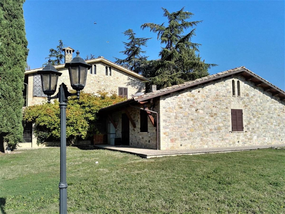 Villa Con Piscina Assisi Exteriér fotografie